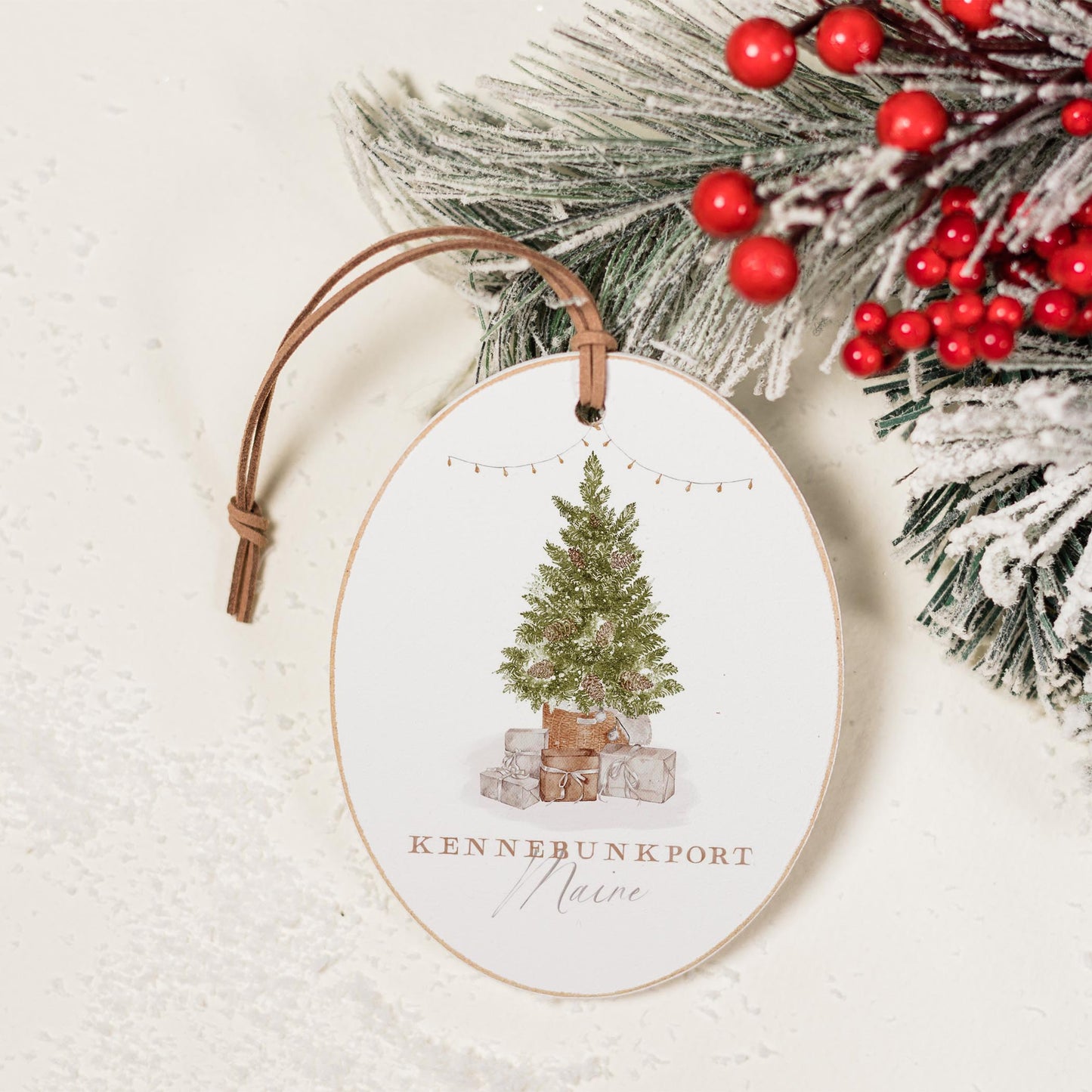 Oval Ornament-Cottage Tree Kennebunkport Maine -1