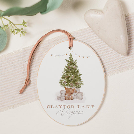 Oval Ornament-Cottage Tree Claytor Lake Virginia -0