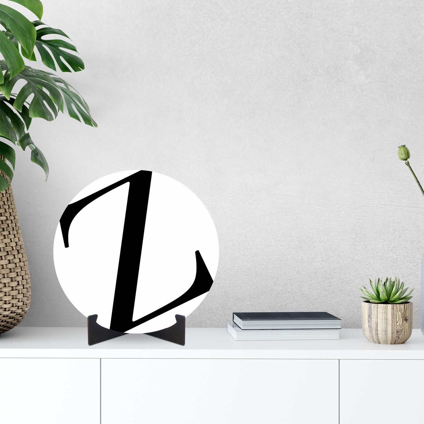 Minimalist Monogram Z | Wood Sign | Eaches | Min 1