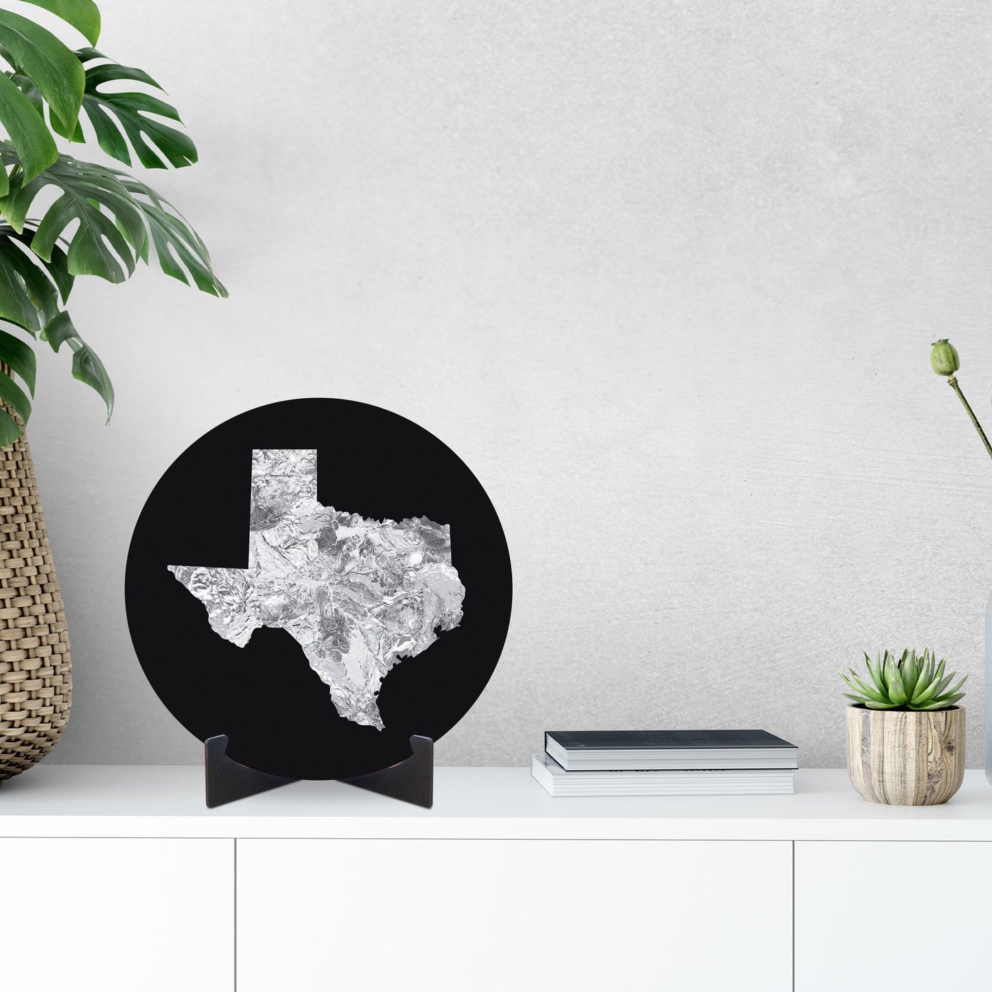 Minimalistic B&W Texas Metal State Shape | Wood Sign | Eaches | Min 1