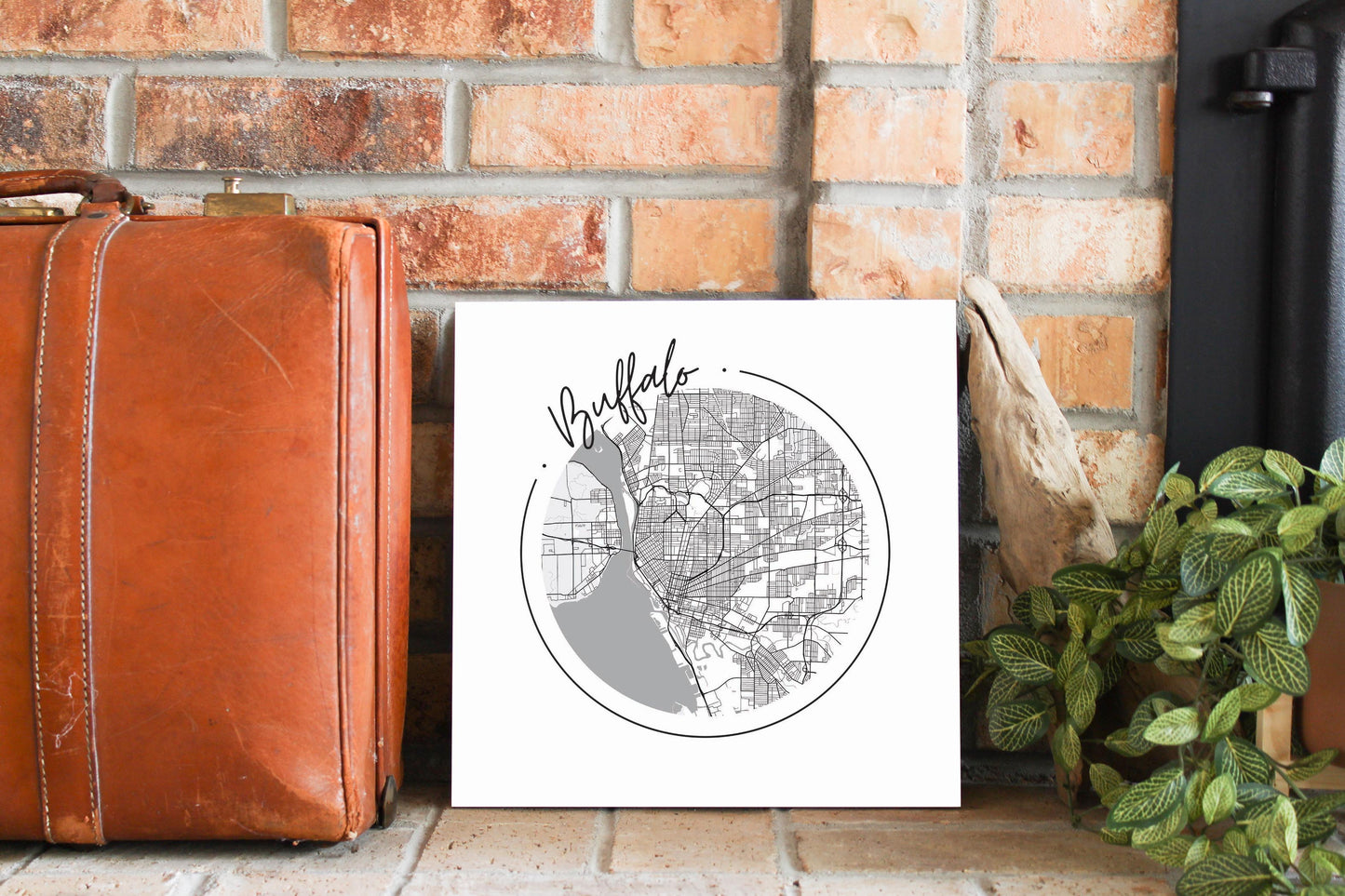 Minimalistic B&W New York Buffalo Circle Map | Wood Sign | Eaches | Min 2