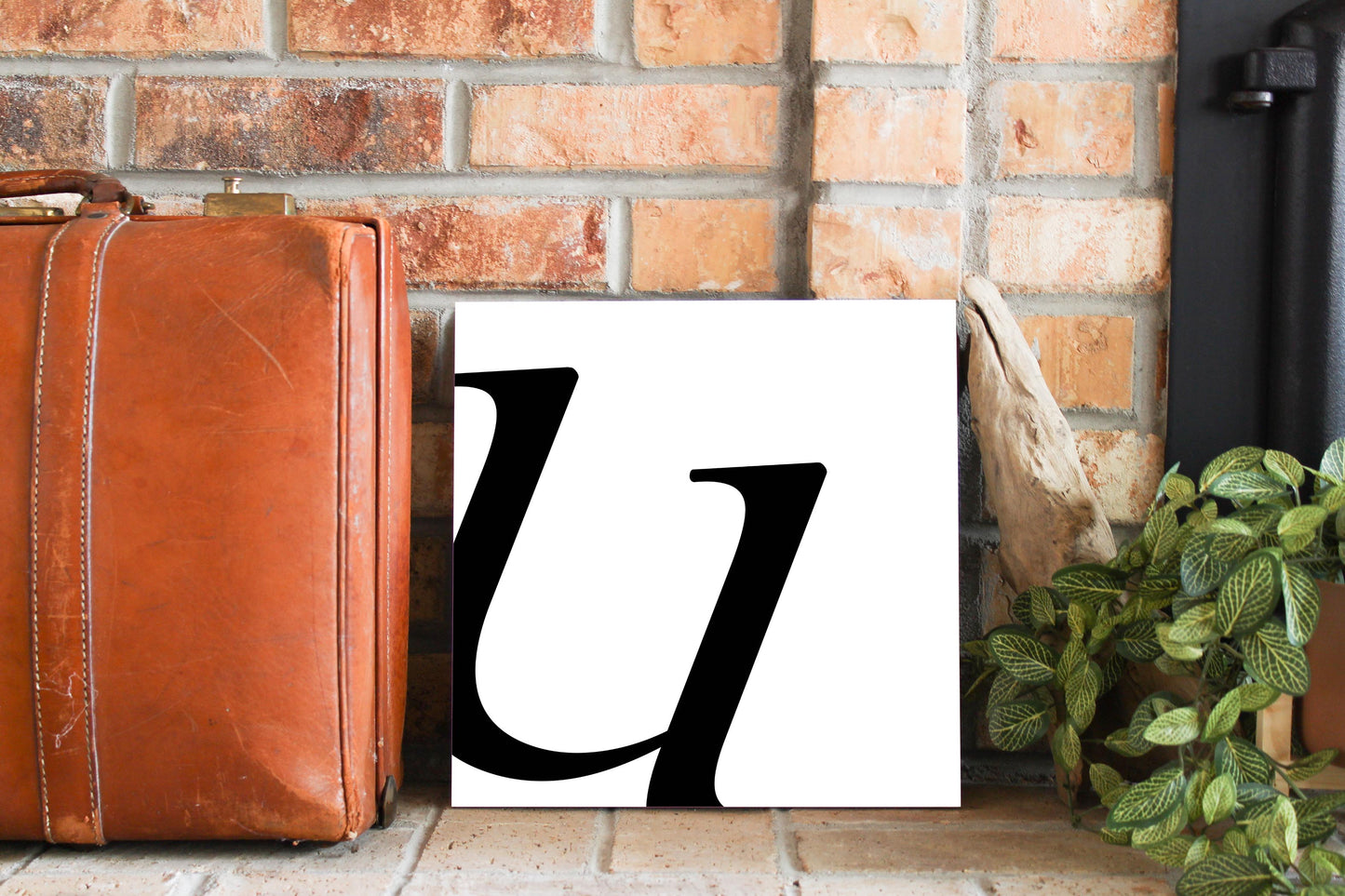 Minimal Monogram U | Wood Sign | Eaches | Min 2