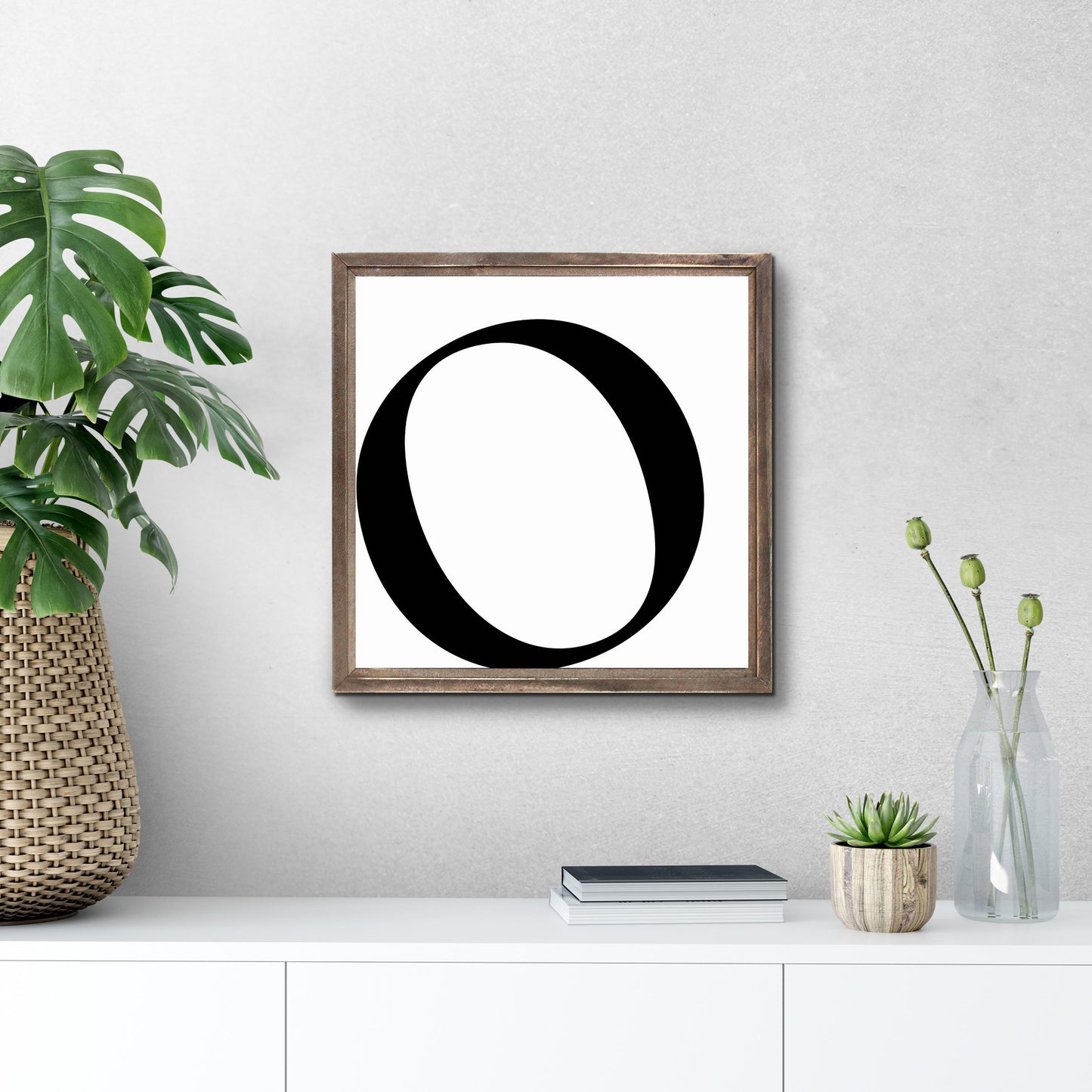 Minimalist Monogram O | Wood Sign | Eaches | Min 1