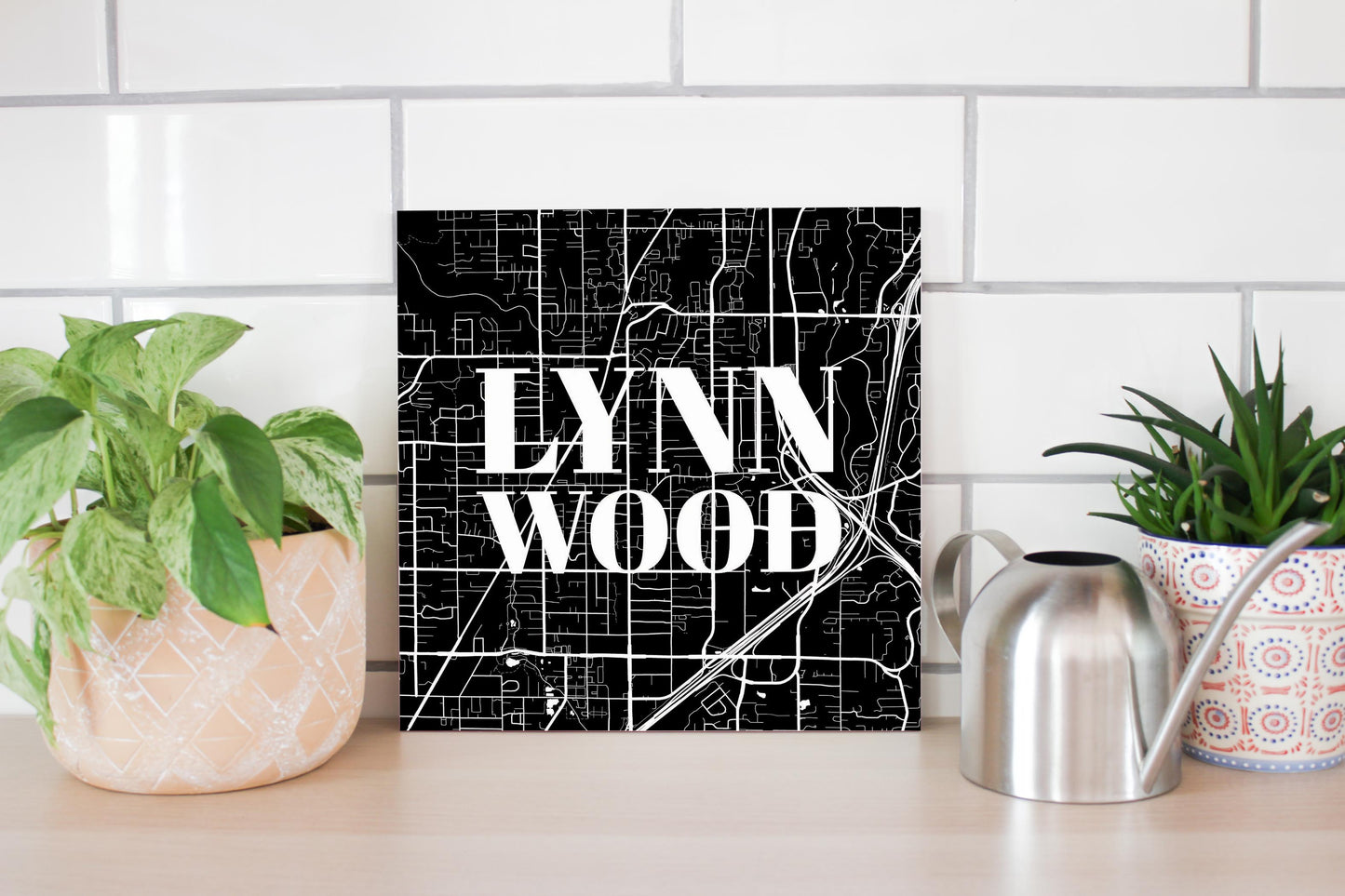 Minimalistic B&W Washington Lynnwood Map | Wood Sign | Eaches | Min 2