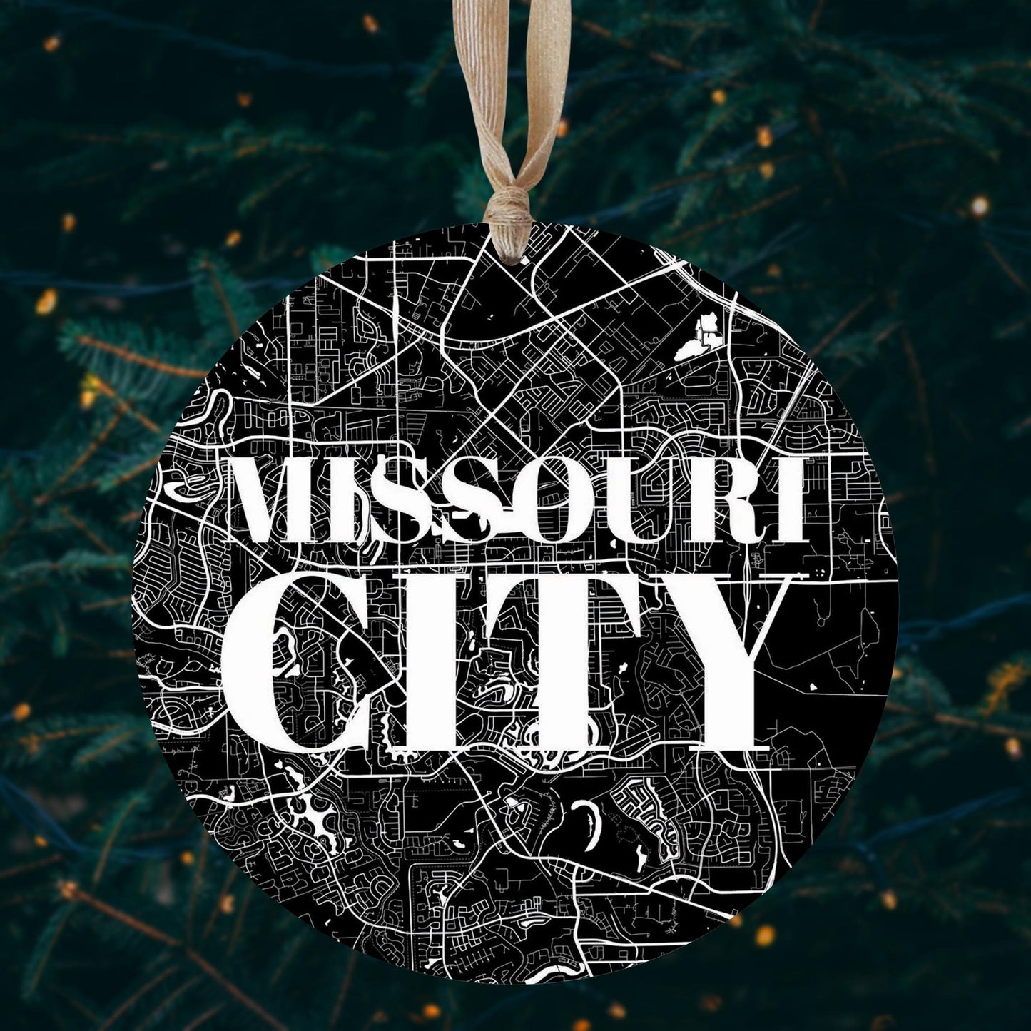 Minimalistic B&W Texas Missouri City Map | Wood Ornament | Eaches | Min 1