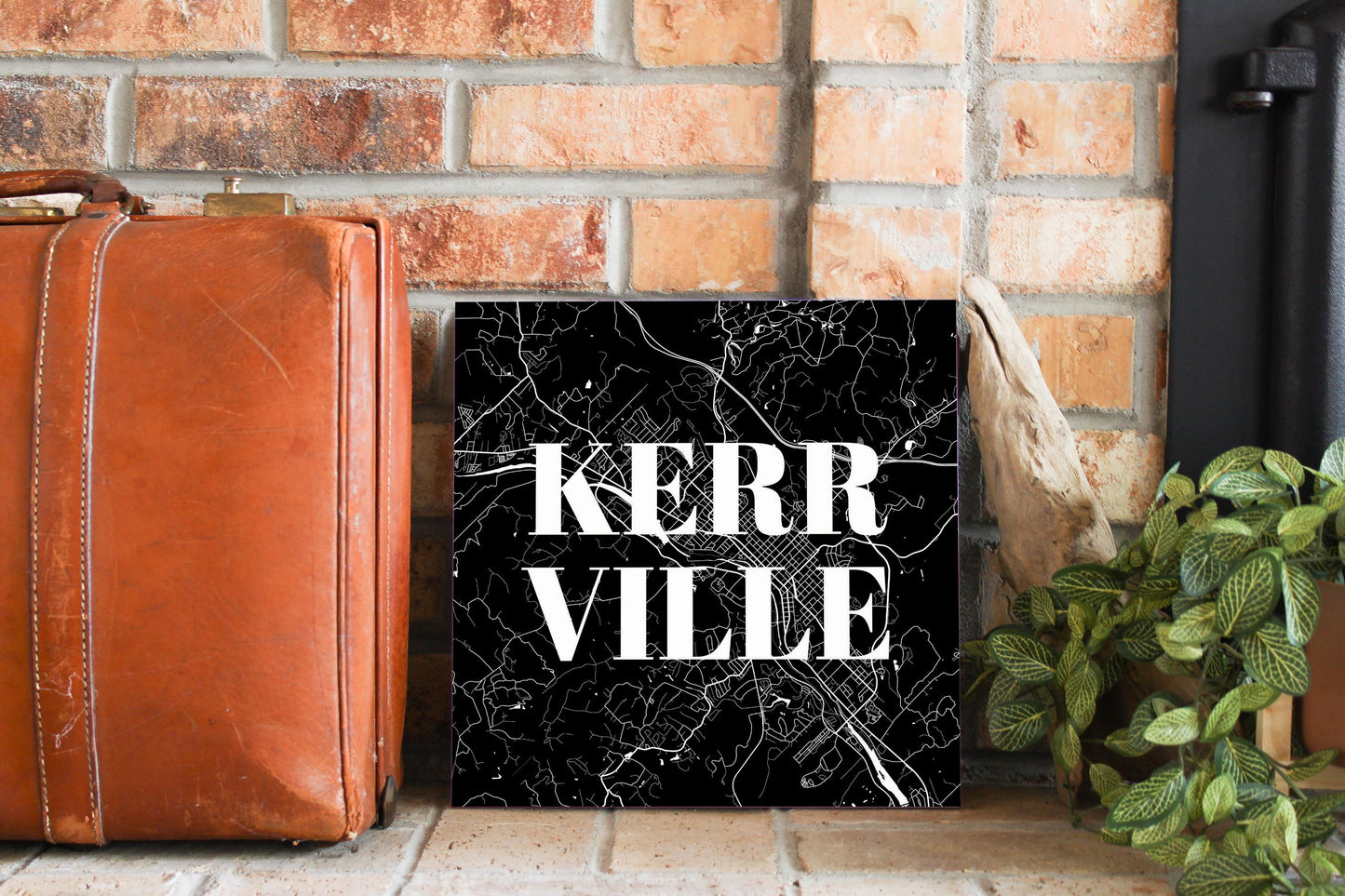 Minimalistic B&W Texas Kerrville Map | Wood Sign | Eaches | Min 2