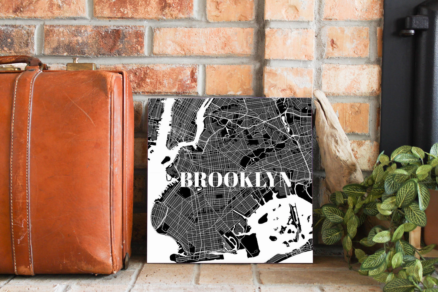 Minimalistic B&W New York Brooklyn Map | Wood Sign | Eaches | Min 2