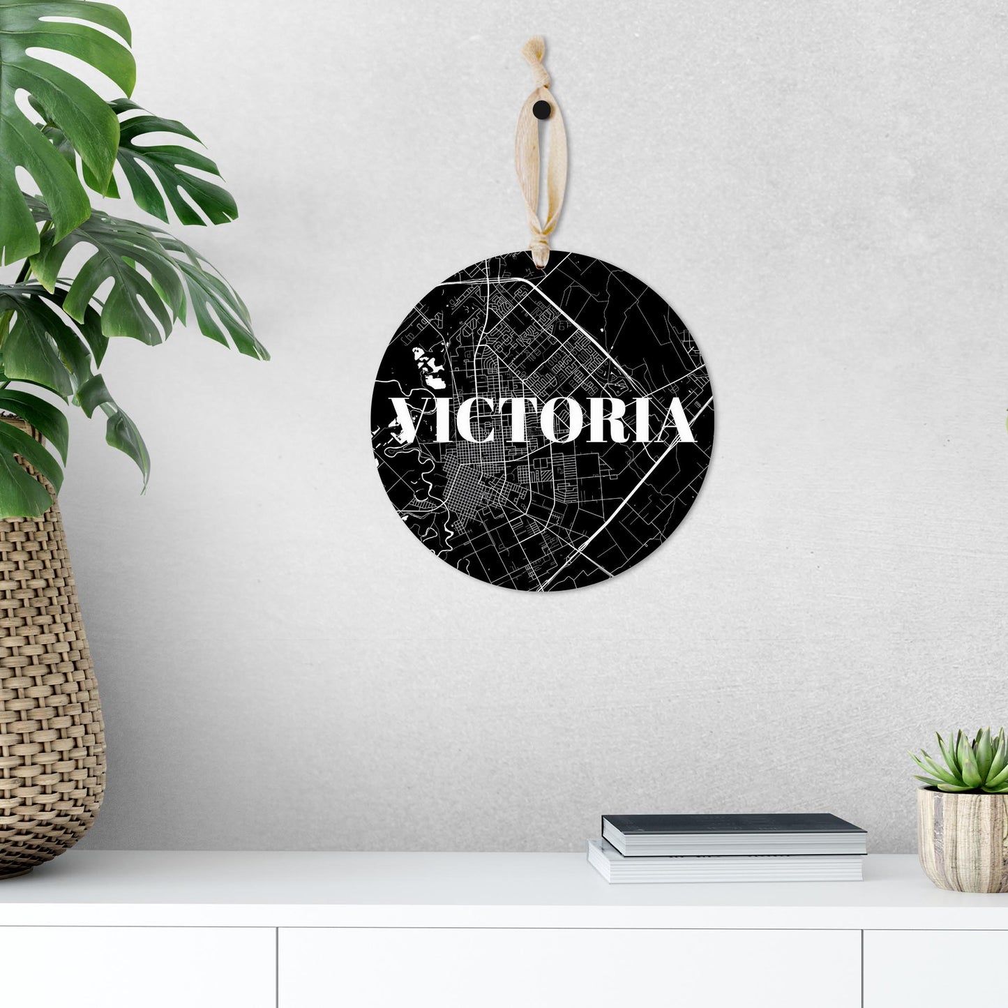 Minimalistic B&W Texas Victoria Map | Wood Ornament | Eaches | Min 1