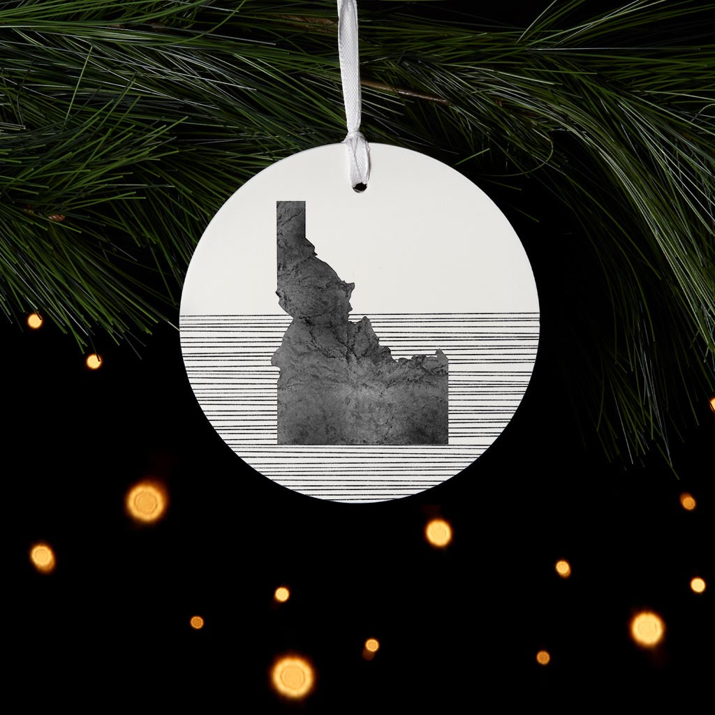 Minimalist B&W Idaho State With Straight Lines | Wood Ornament | Eaches | Min 6