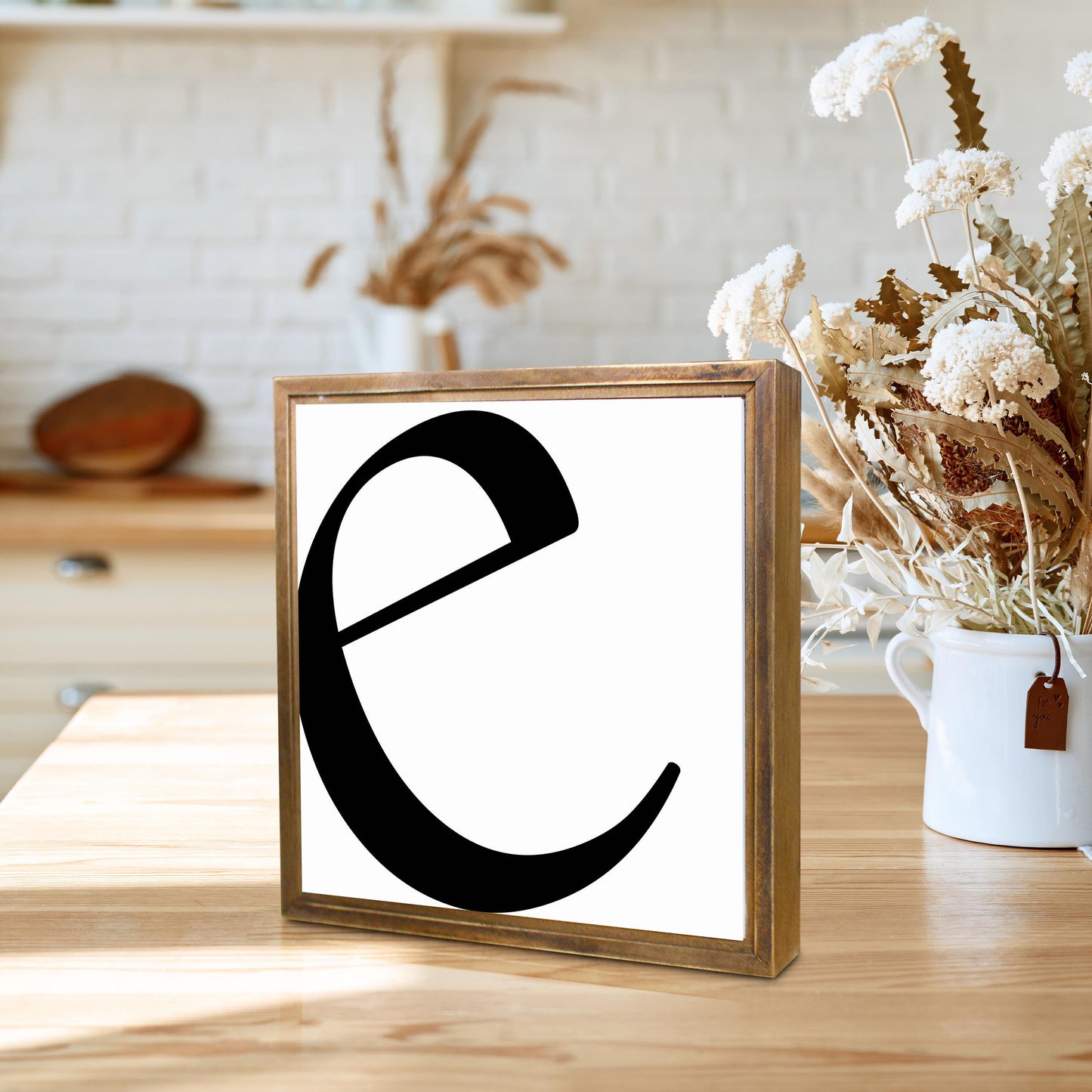 Minimalist Monogram E | Wood Sign | Eaches | Min 1