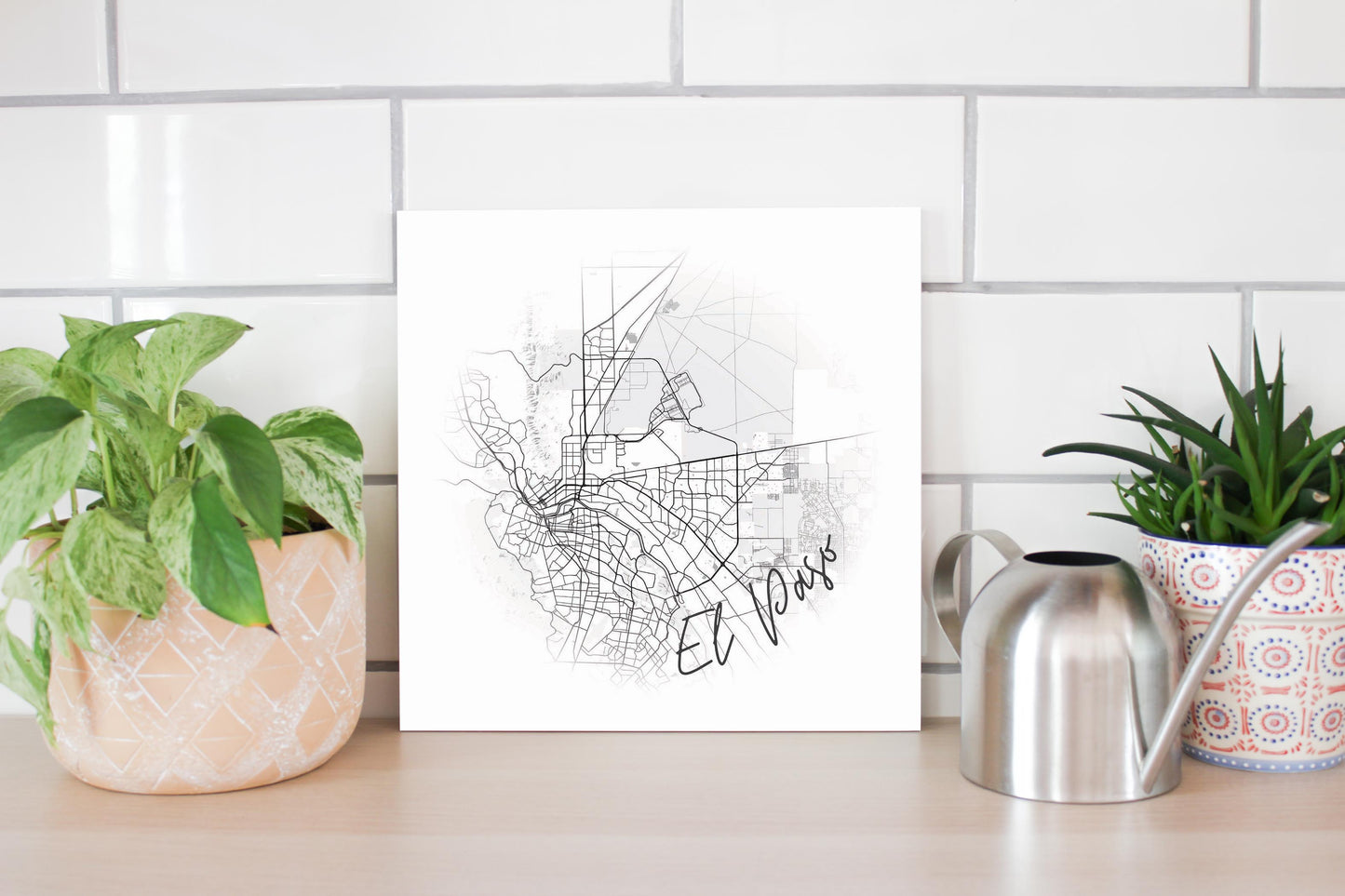 Minimalistic B&W Texas El Paso Circle Map | Wood Sign | Eaches | Min 2