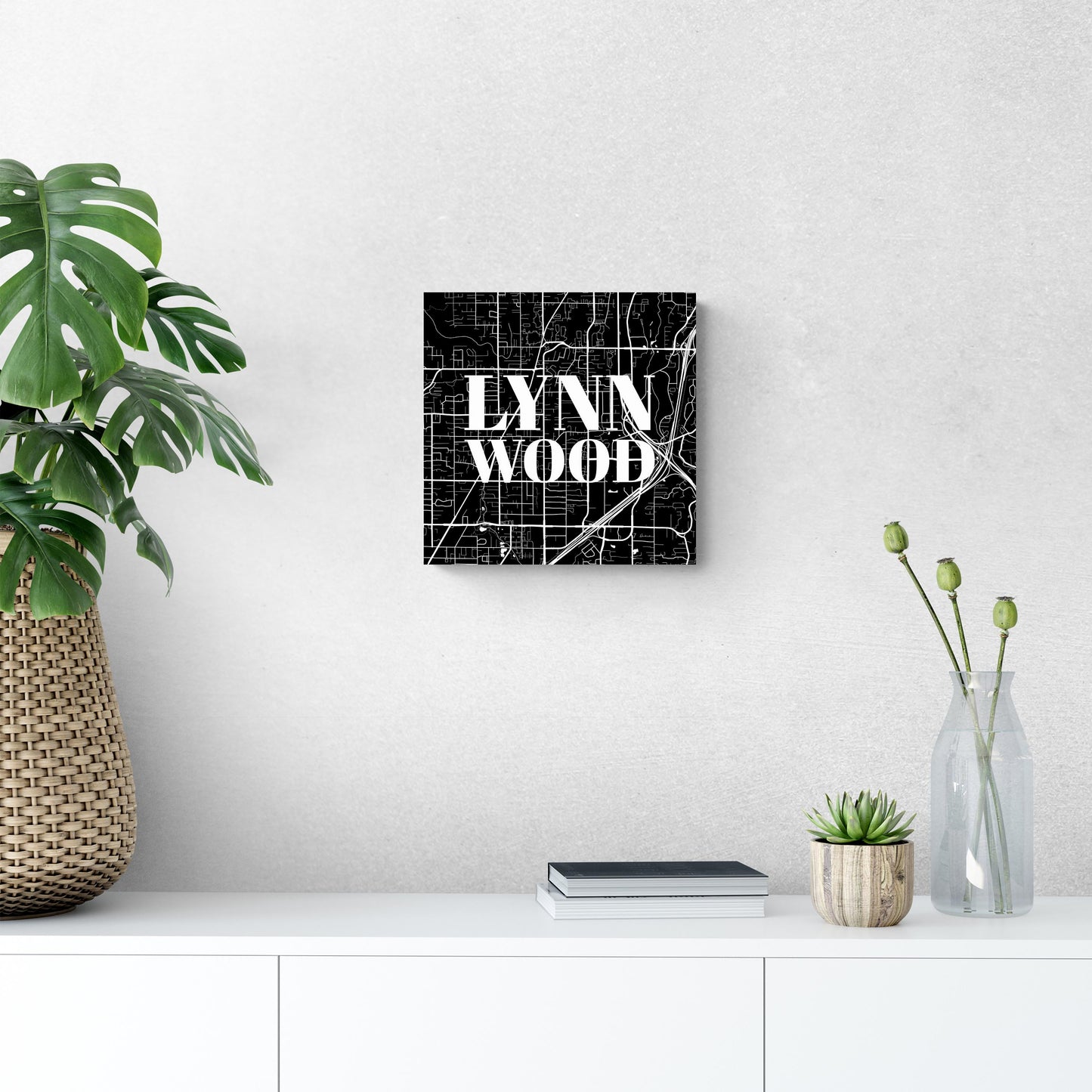 Minimalistic B&W Washington Lynnwood Map | Wood Sign | Eaches | Min 2