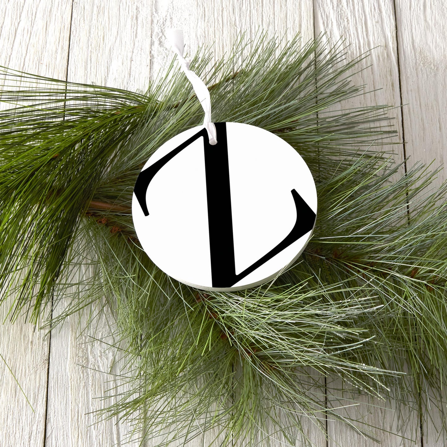 Minimalist Monogram Z Circle| Wood Ornament | Eaches | Min 6