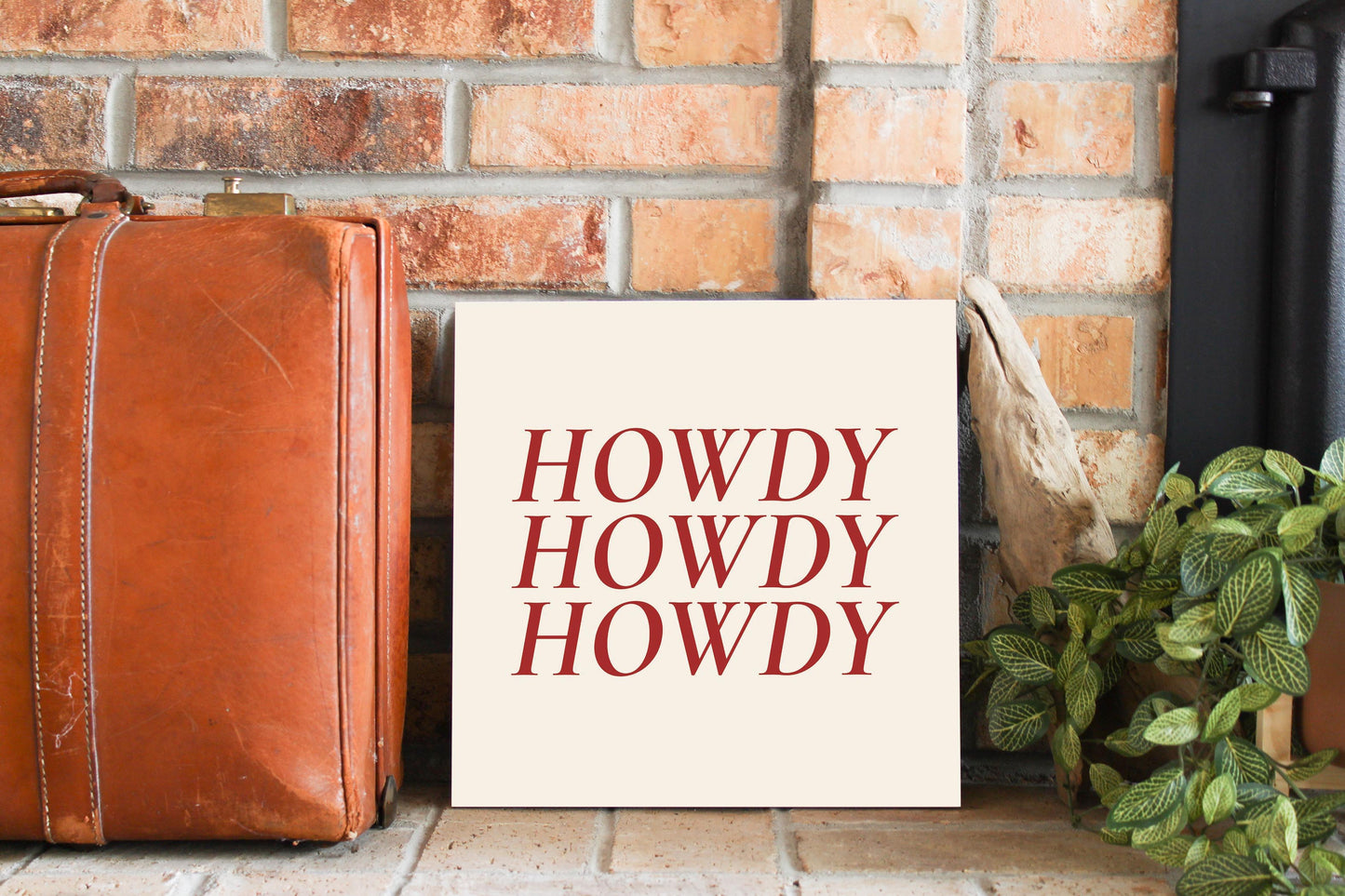 Modern Minimalist Texas Howdy | Wood Sign | Eaches | Min 2