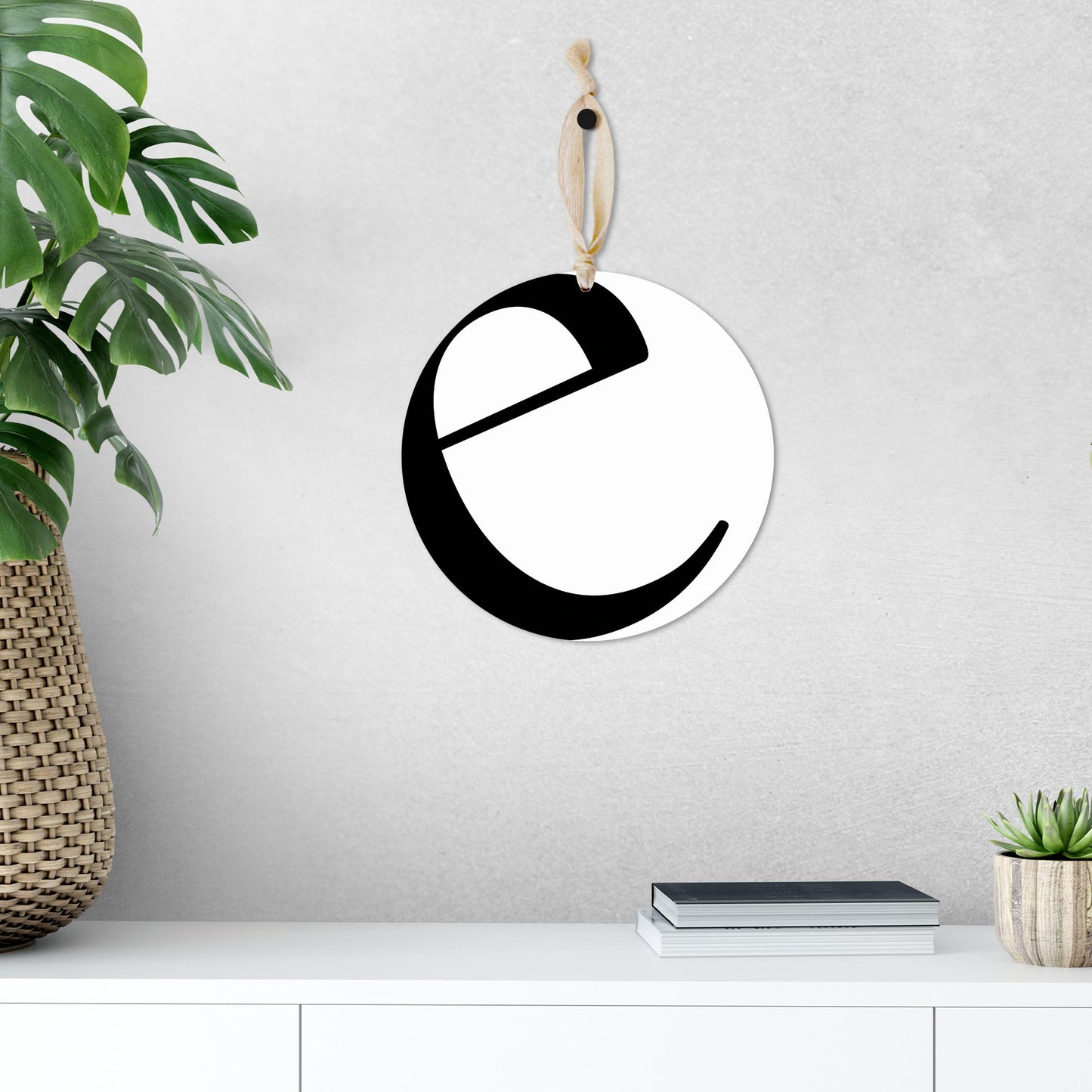 Minimalist Monogram E | Wood Ornament | Eaches | Min 1