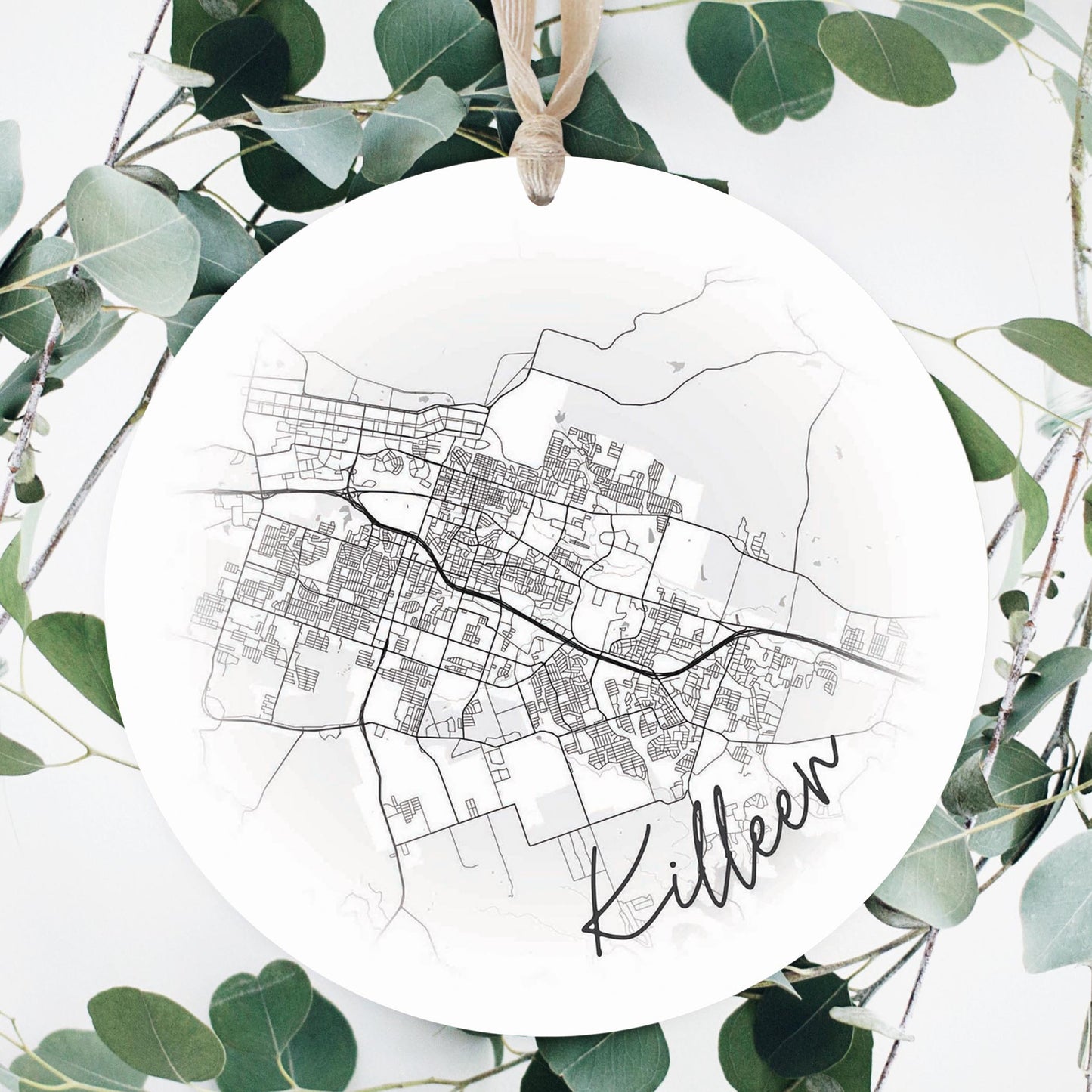 Minimalistic B&W Texas Killeen Circle Map | Wood Ornament | Eaches | Min 1