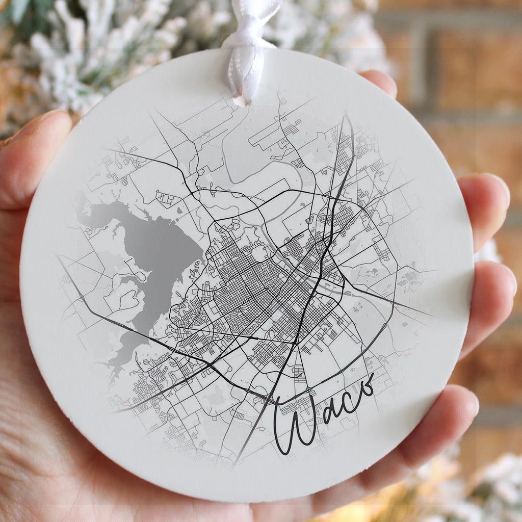 Minimalistic B&W Texas Waco Circle Map | Wood Ornament | Eaches | Min 6