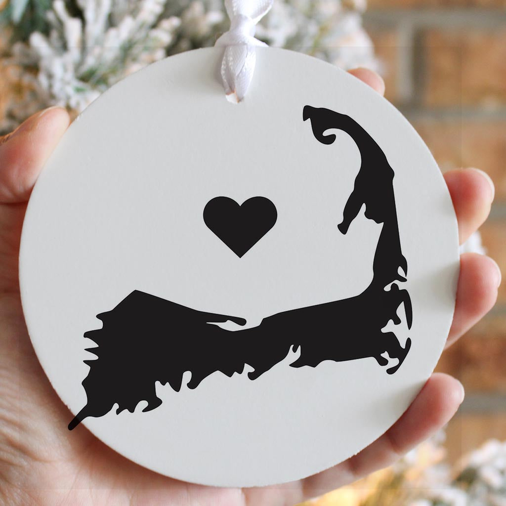 Minimalistic B&W Cape Cod With Heart | Wood Ornament | Eaches | Min 6