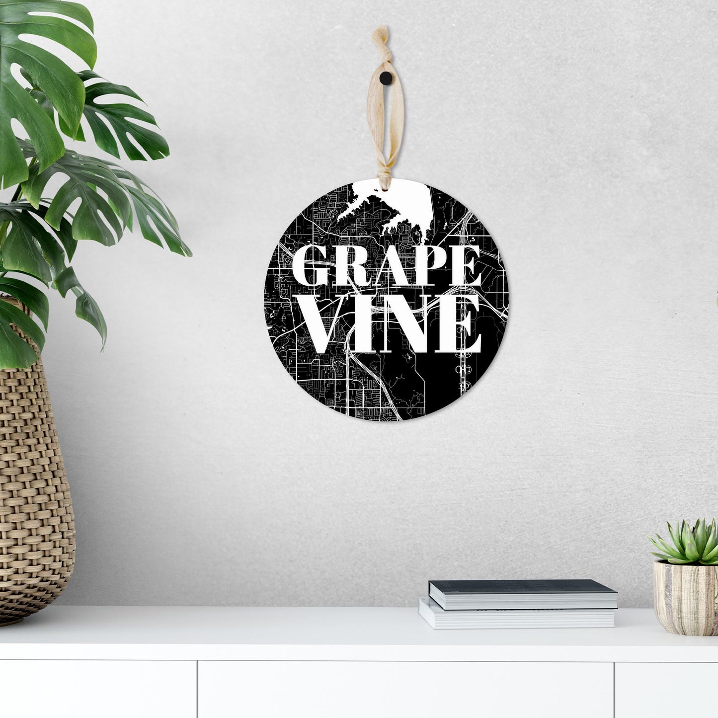 Minimalistic B&W Texas Grapevine Map | Wood Ornament | Eaches | Min 1