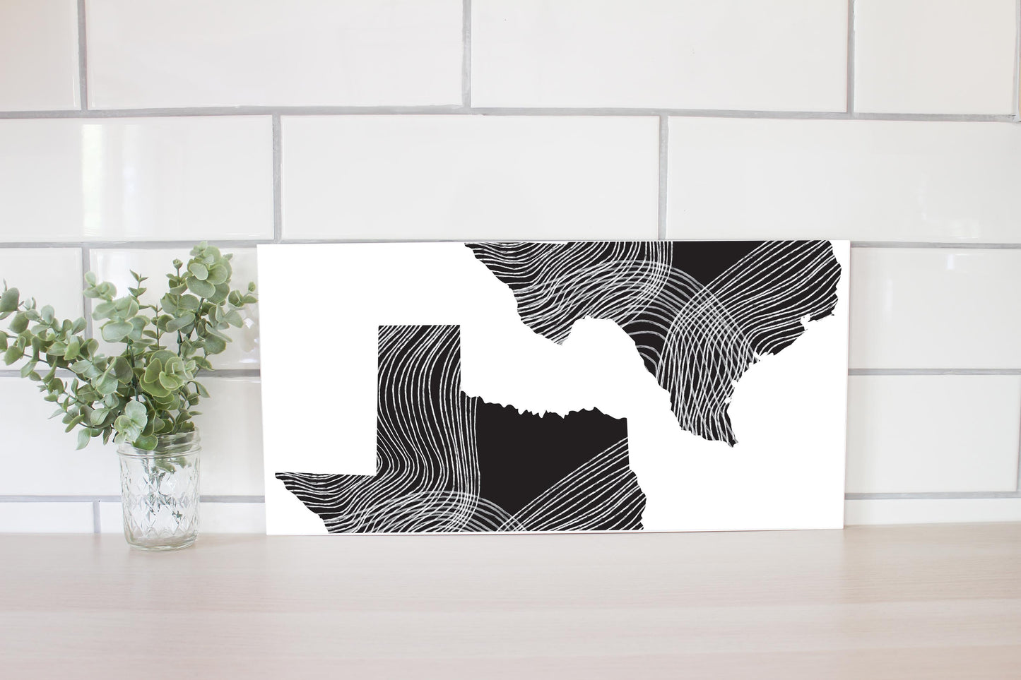 Modern Texas State Shape With Fluid Lines | Wood Sign | Eaches | Min 2