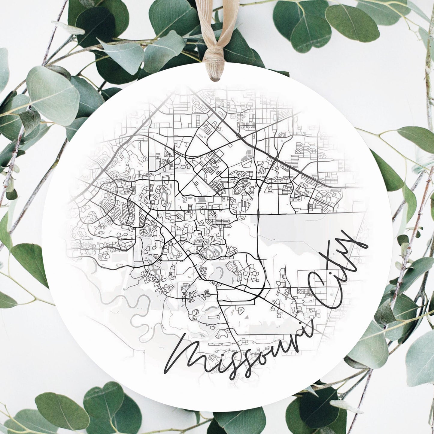 Minimalistic B&W Texas Missouri City Circle Map | Wood Ornament | Eaches | Min 1