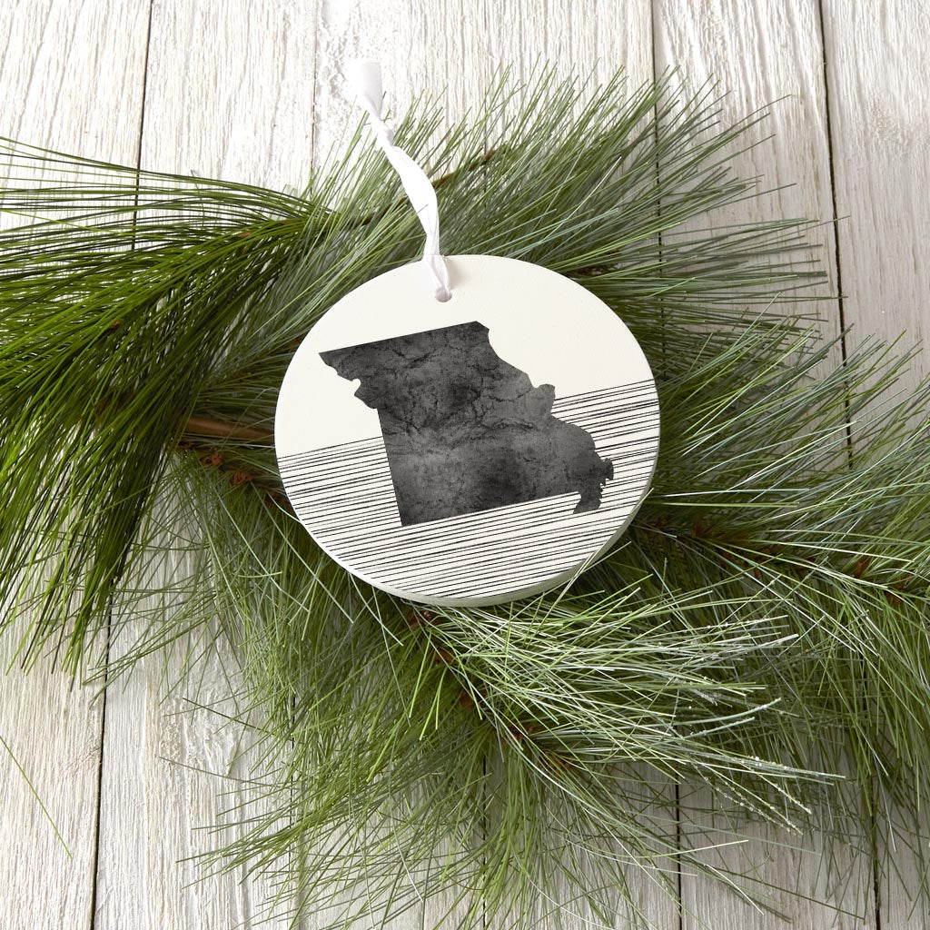 Minimalist B&W Missouri State With Straight Lines| Wood Ornament | Eaches | Min 6